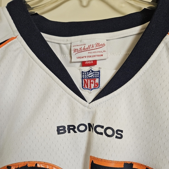 Mitchell & Ness White and Blue Denver Broncod Men's Jersey Size XL Atwater 27 - Picture 2 of 12